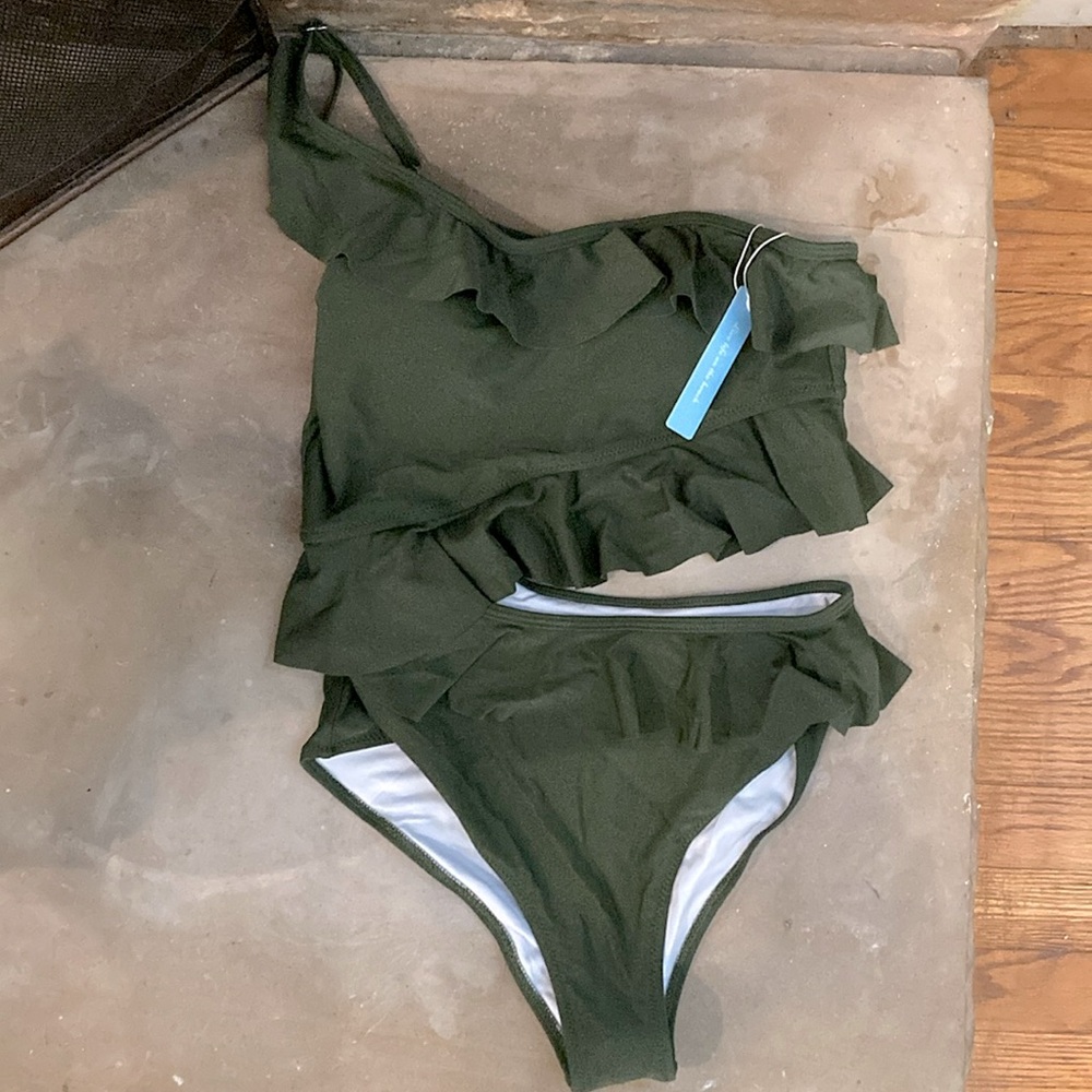 New one shoulder raffle swimsuit